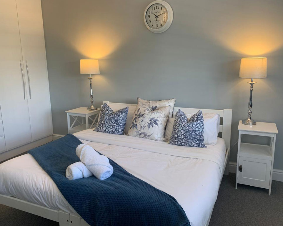 Suite 4 Image